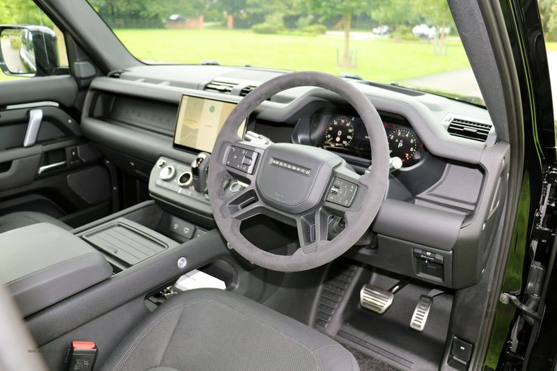 Landrover Defender 90 5.0 P525 3 Door