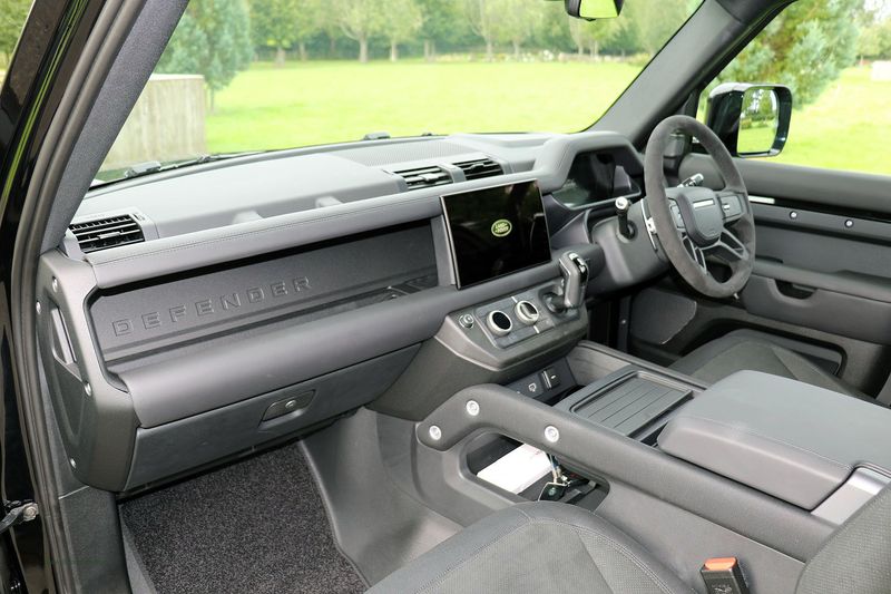 Landrover Defender 90 5.0 P525 3 Door