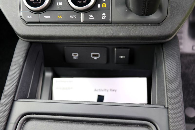 Landrover Defender 90 5.0 P525 3 Door