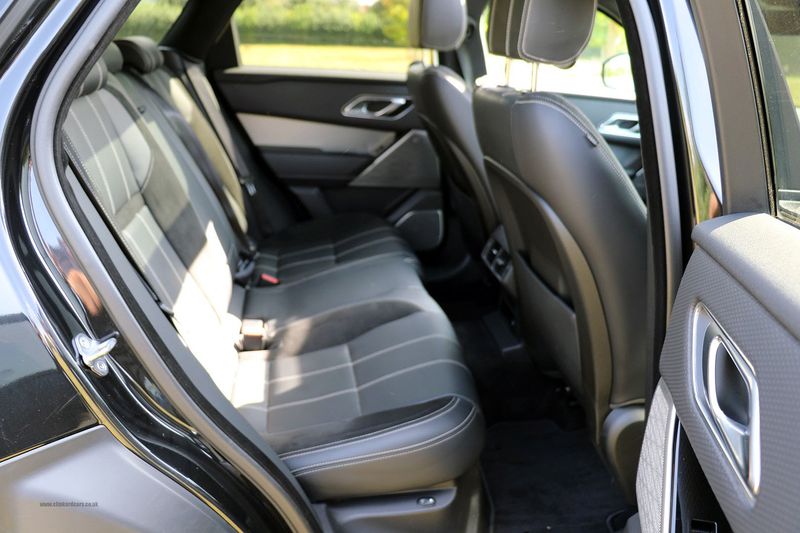 Range Rover Velar R Dynamic SE D2