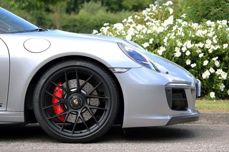 Porsche 991 Carrera GTS Coupe PDK