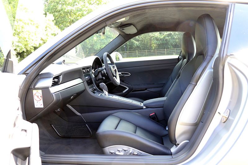 Porsche 991 Carrera GTS Coupe PDK