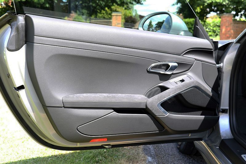 Porsche 991 Carrera GTS Coupe PDK