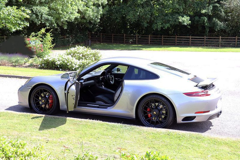 Porsche 991 Carrera GTS Coupe PDK