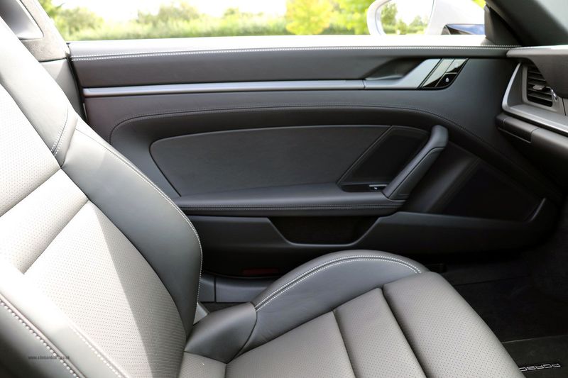 Porsche 992 Targa 4S PDK