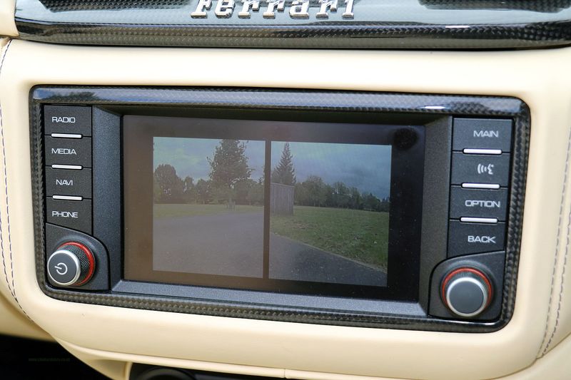 Ferrari California Turbo DCT - Special Handling Pack