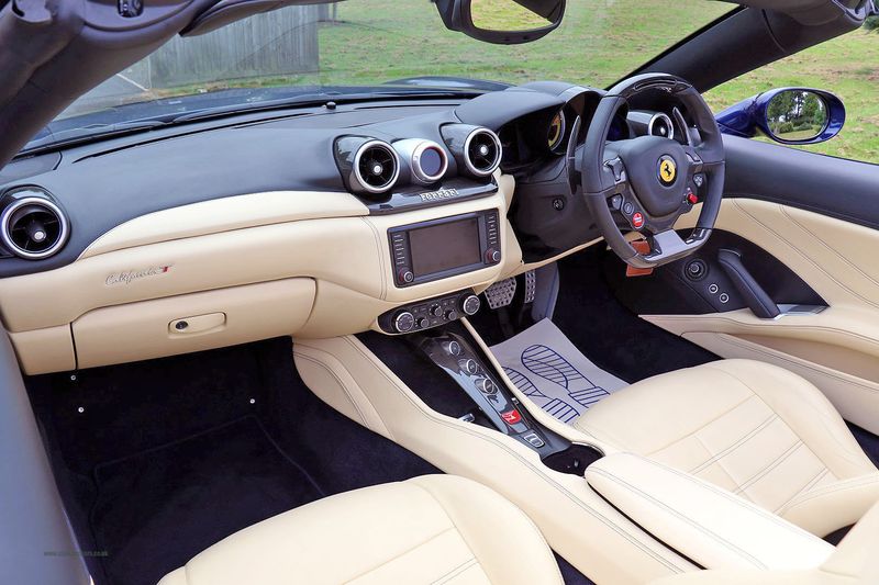 Ferrari California Turbo DCT - Special Handling Pack