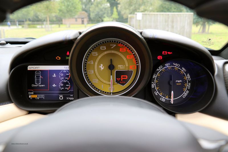 Ferrari California Turbo DCT - Special Handling Pack