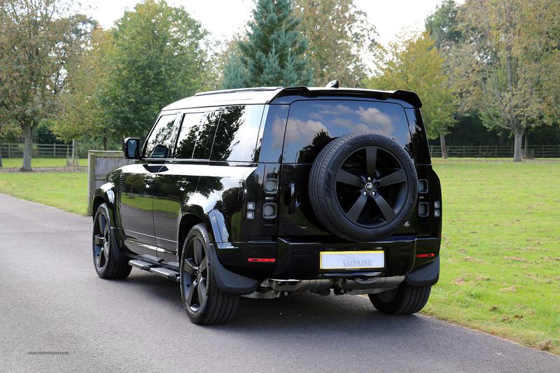 Landrover Defender 110 3.0 D300 MHEV HSE Hard Top Auto