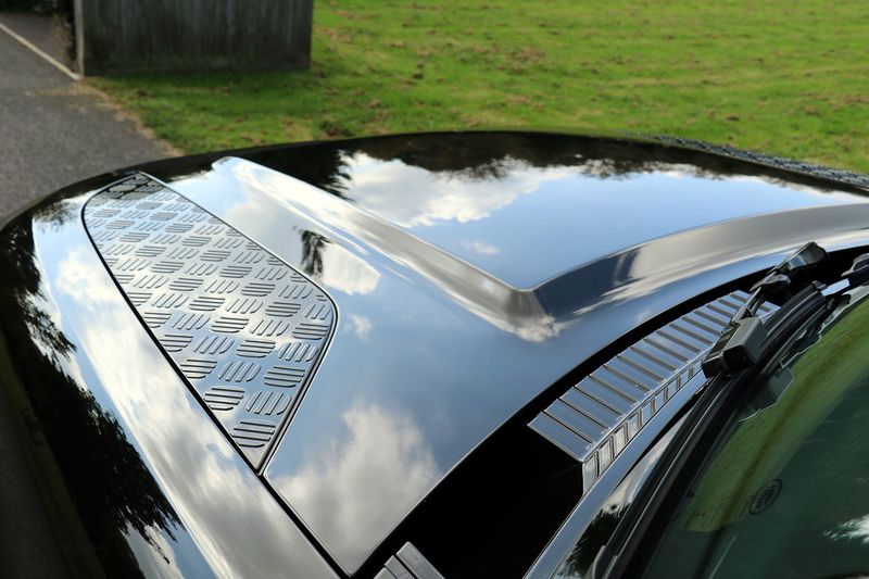 Landrover Defender 110 3.0 D300 MHEV HSE Hard Top Auto