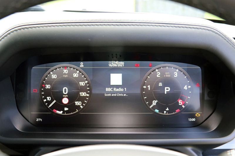 Landrover Defender 110 3.0 D300 MHEV HSE Hard Top Auto