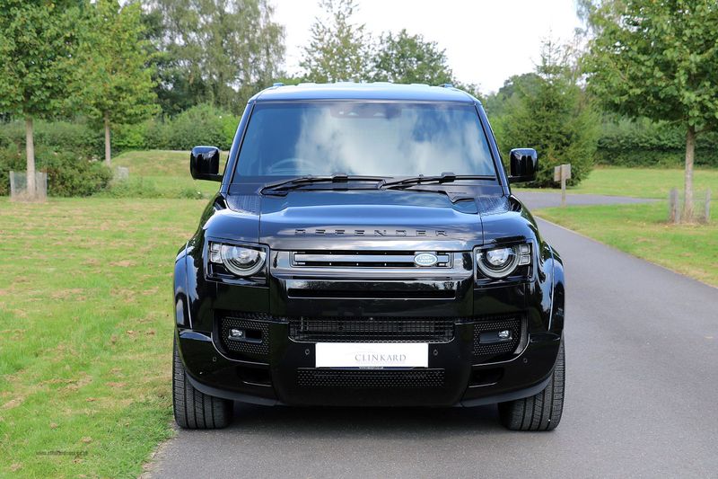 Landrover Defender 110 3.0 D300 MHEV HSE Hard Top Auto