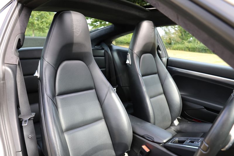 Porsche 991 Carrera 4 PDK