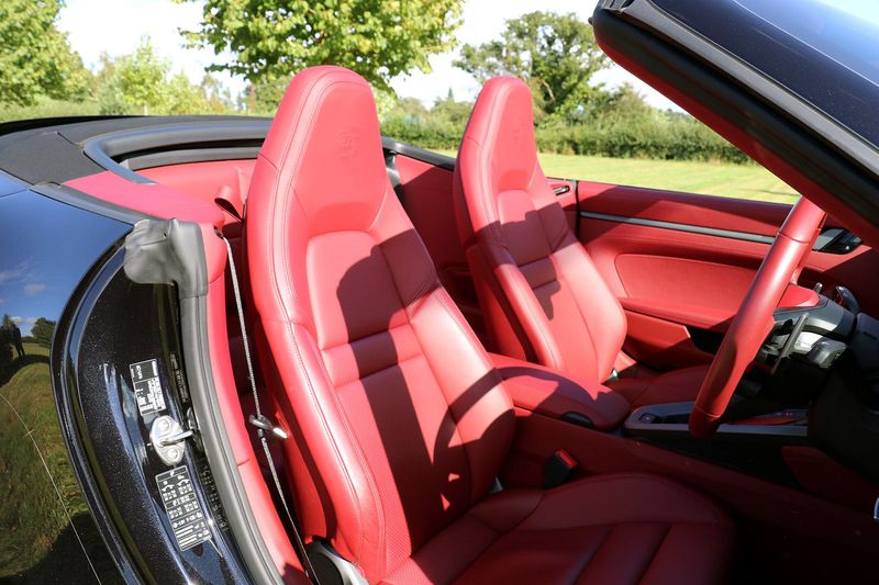 Porsche 992 Carrera S Cabriolet PDK