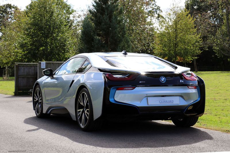 BMW i8 Coupe