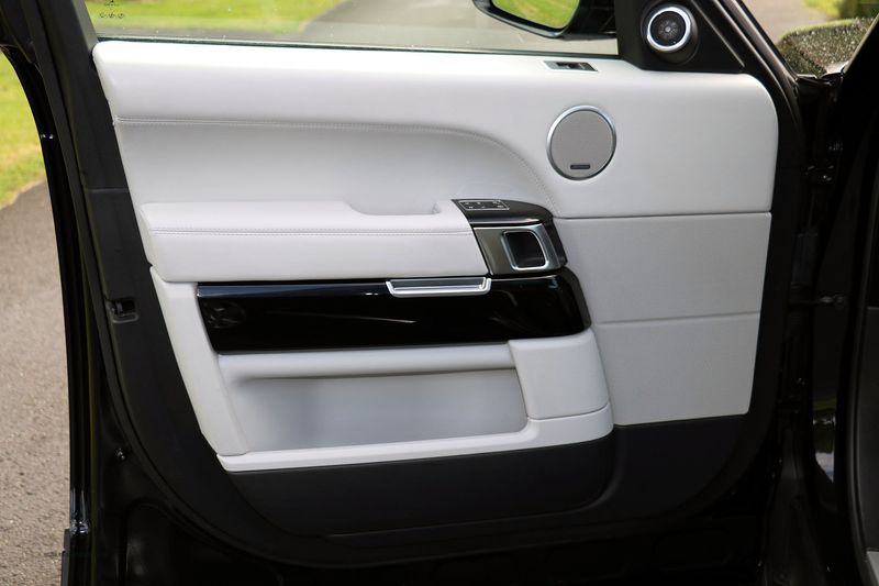 Range Rover Vogue 3.0h SDV6 Vogue SE