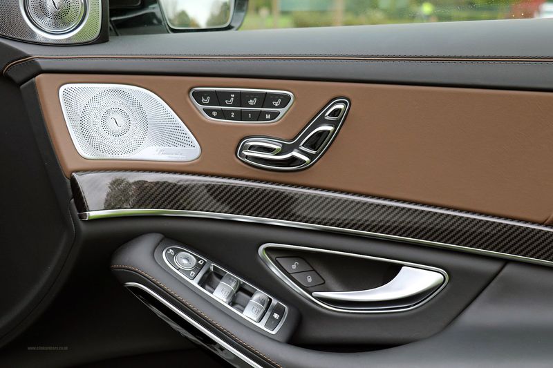 Mercedes S65 AMG V12 Twin Turbo