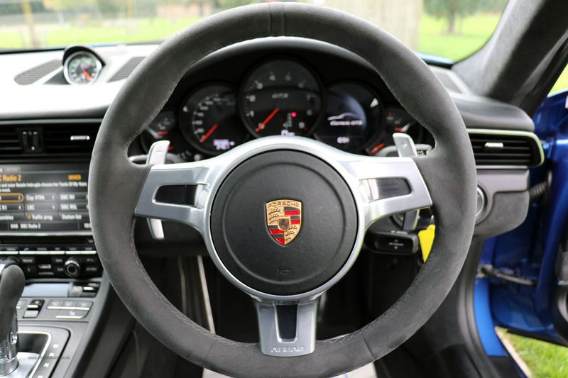 Porsche 99 Carrera GTS Coupe PDK