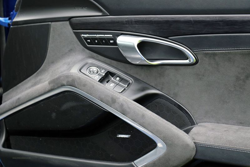 Porsche 99 Carrera GTS Coupe PDK