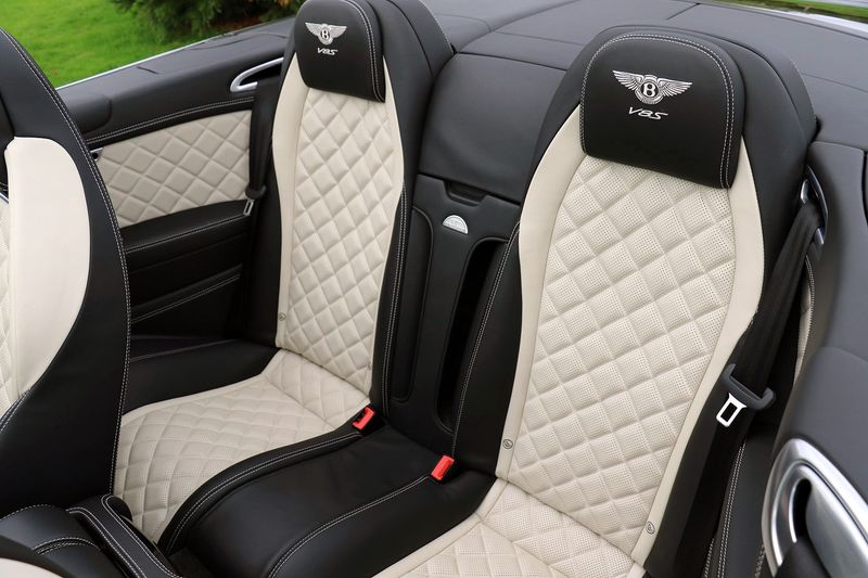 Bentley Continental GTC V8 S