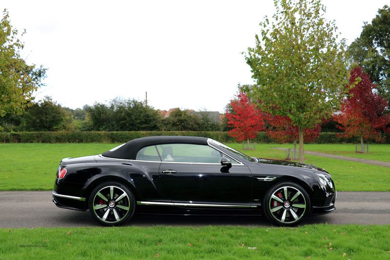 Bentley Continental GTC V8 S