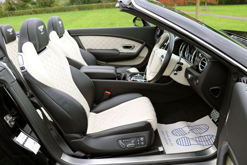 Bentley Continental GTC V8 S