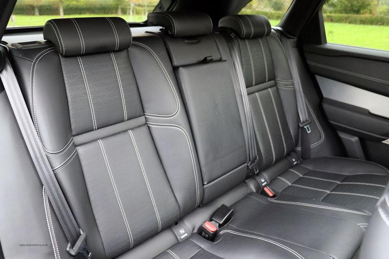 Range Rover Velar D300 R-Dynamic HSE