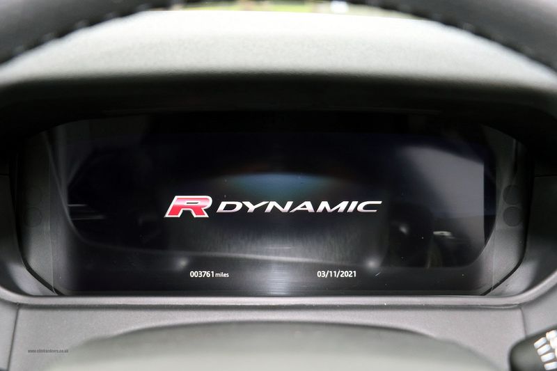 Range Rover Velar D300 R-Dynamic HSE