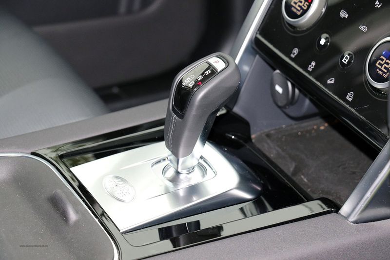 Landrover Discovery Sport S Automatic