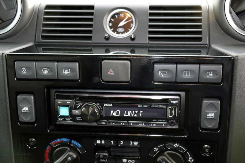 Landrover Defender 90 Adventure Edition