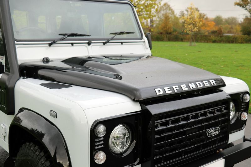 Landrover Defender 90 Adventure Edition