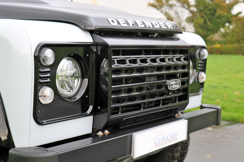 Landrover Defender 90 Adventure Edition