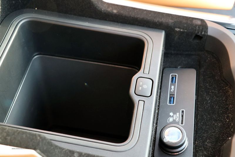 Range Rover Sport P400e Dynamic Autobiography