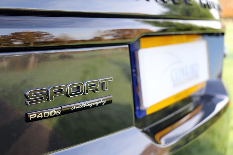 Range Rover Sport P400e Dynamic Autobiography