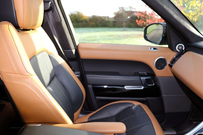 Range Rover Sport P400e Dynamic Autobiography