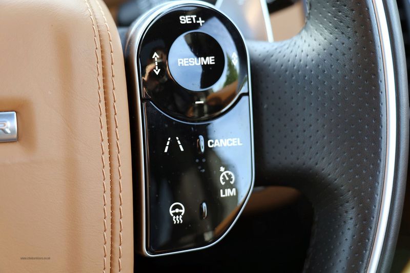 Range Rover Sport P400e Dynamic Autobiography