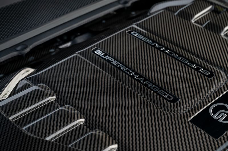 Range Rover Sport SVR Carbon Edition