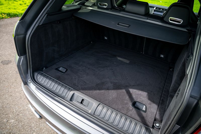 Range Rover Sport SVR Carbon Edition