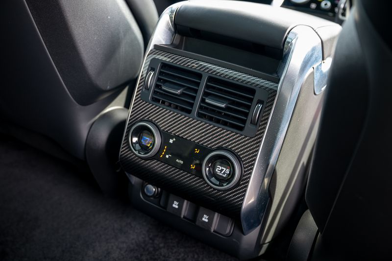 Range Rover Sport SVR Carbon Edition