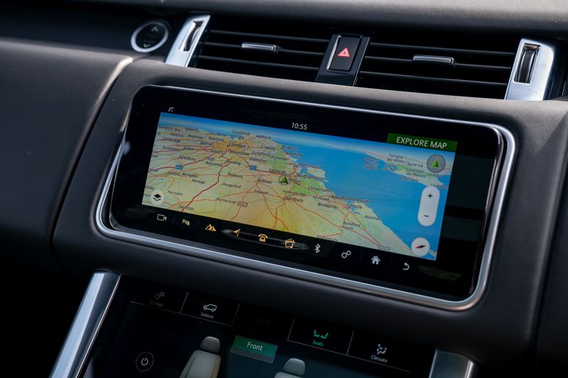 Range Rover Sport SVR Carbon Edition