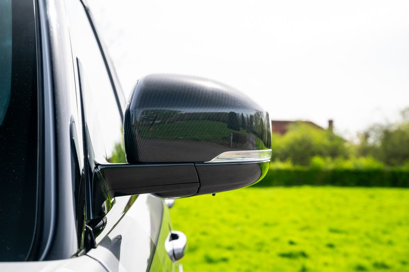 Range Rover Sport SVR Carbon Edition