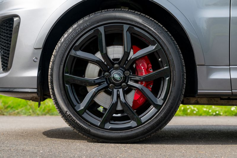 Range Rover Sport SVR Carbon Edition