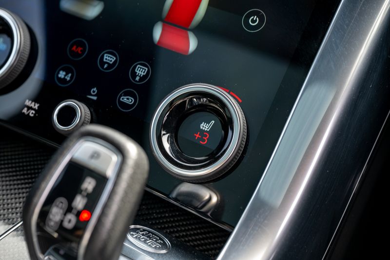 Range Rover Sport SVR Carbon Edition