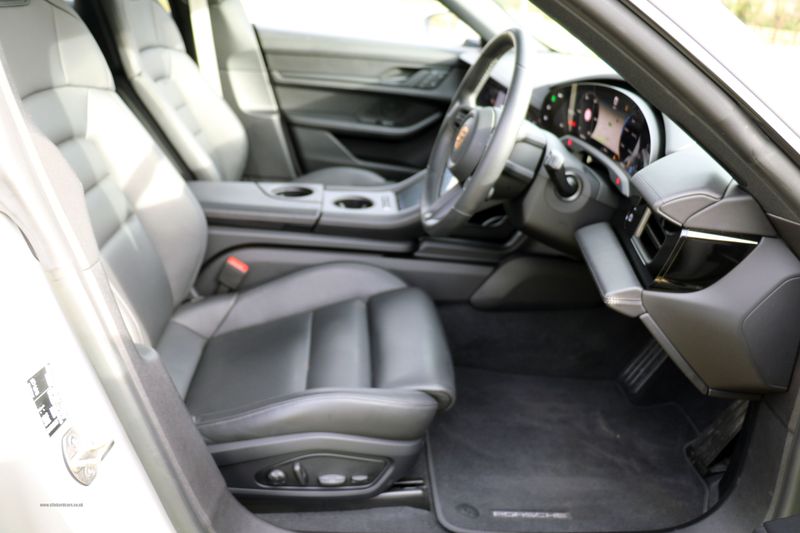 Porsche Taycan 4S Cross Turismo - VAT Qualifying