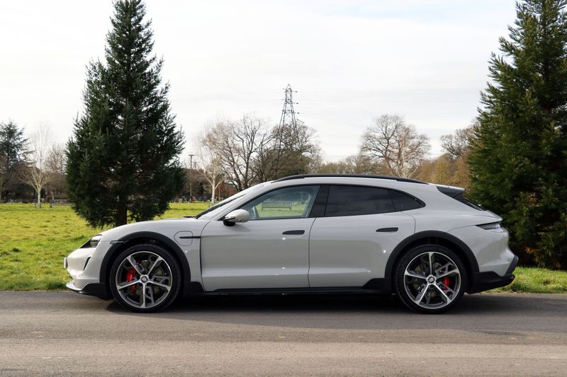 Porsche Taycan 4S Cross Turismo - VAT Qualifying