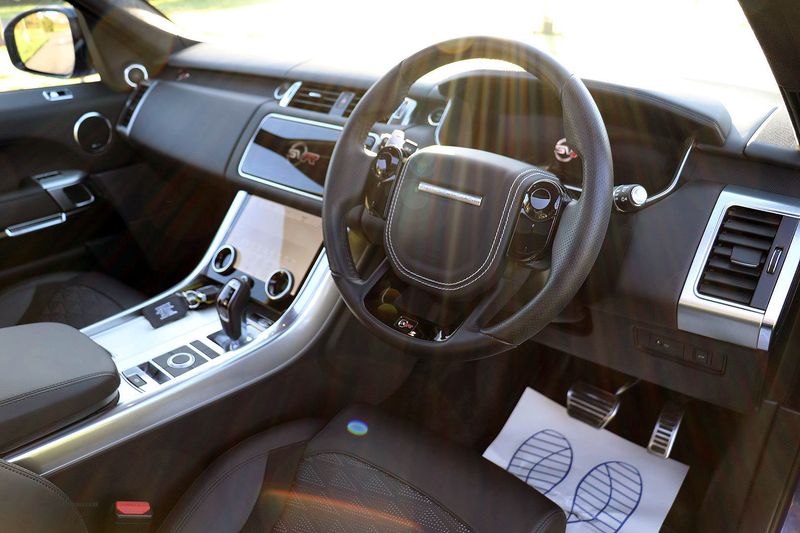 Range Rover Sport SVR 5.0 V8