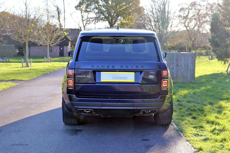 Range Rover Vogue SE P400 Hybrid