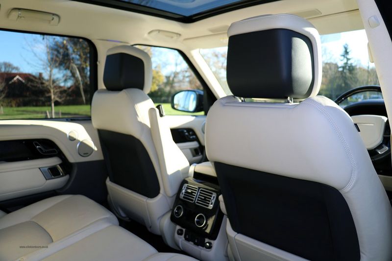 Range Rover Vogue SE P400 Hybrid