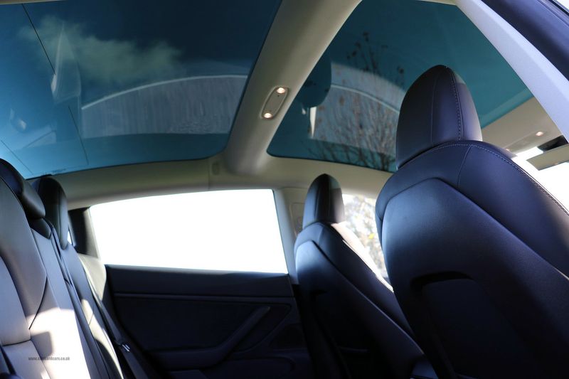 Tesla Model 3 Performance AWD