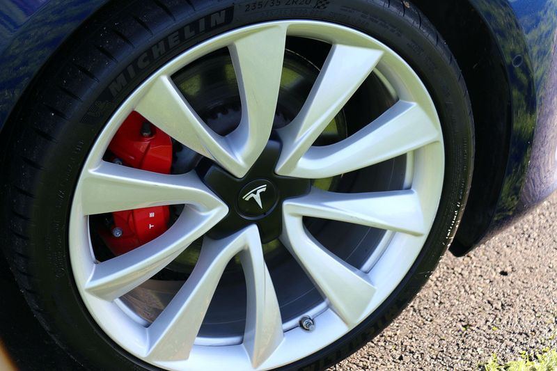 Tesla Model 3 Performance AWD